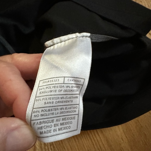 Nike Pro Unisex Long Sleeve Black Dri Fit Kids Shirt  - Size XL (NWOT) - Picture 11 of 11